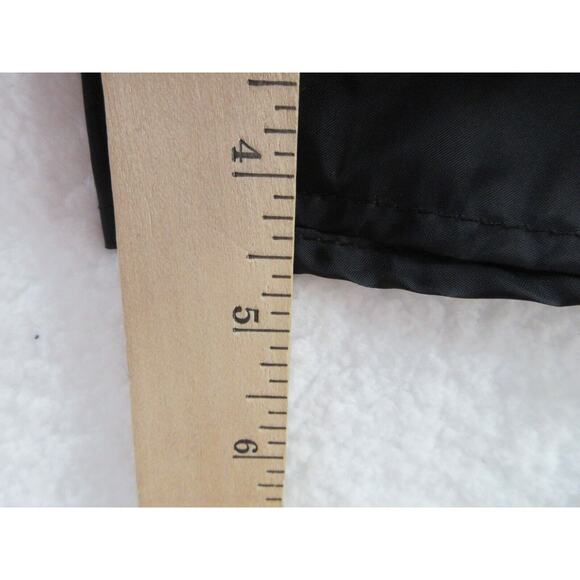 NWOT Vintage 90s DYNAMIC TEAM SPORTS Nylon Youth Medium Soccer Shorts - Picture 6 of 8